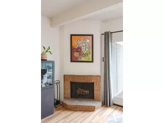 Photo #6: 4868046 Listing 