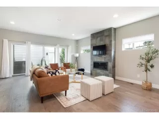 Photo #5: 4869037 Listing 
