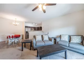 Photo #2: 4871131 Listing