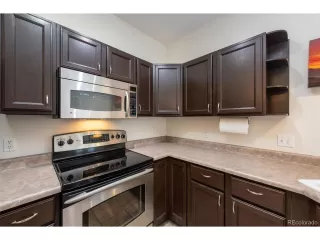 Photo #3: 4871131 Listing