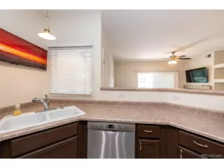 Photo #4: 4871131 Listing