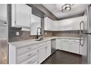 Photo #2: 4871775 Listing 