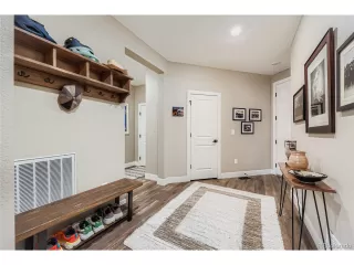 Photo #4: 4872229 Listing