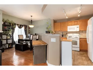 Photo #6: 4874670 Listing 