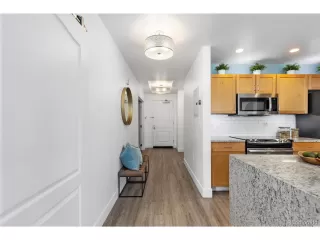Photo #4: 4880391 Listing