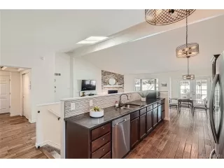 Photo #6: 4882308 Listing 