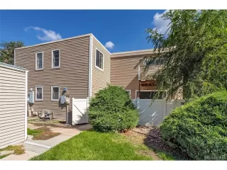 More Details about MLS # 4882461 : 9605 E KANSAS CIR 55 DENVER CO 80247