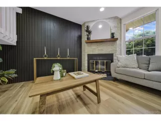 Browse active condo listings in HILLCREST