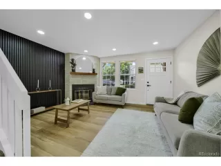 Photo #2: 4882707 Listing