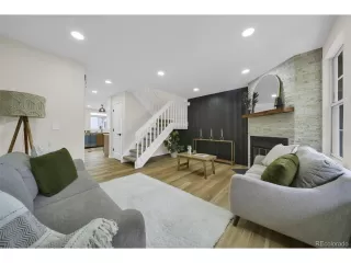 Photo #3: 4882707 Listing