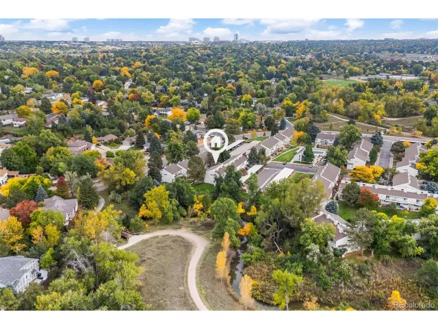 MLS: 4883097 Condo For Sale