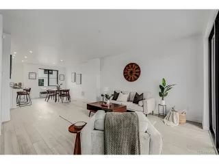 Photo #2: 4883358 Listing