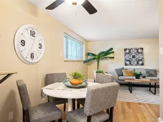 Photo #5: 4883603 Listing 