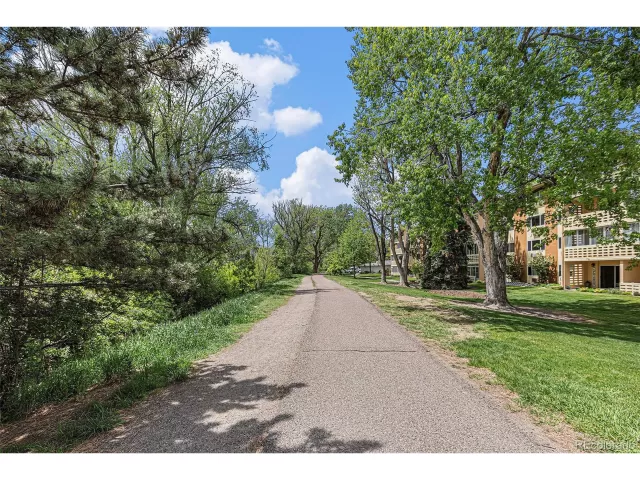 MLS: 4886187 Condo For Sale