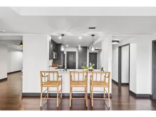 Photo #3: 4889454 Listing