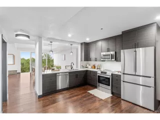 Photo #6: 4889454 Listing