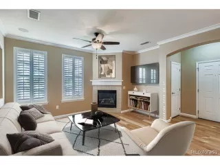 Photo #4: 4890110 Listing 