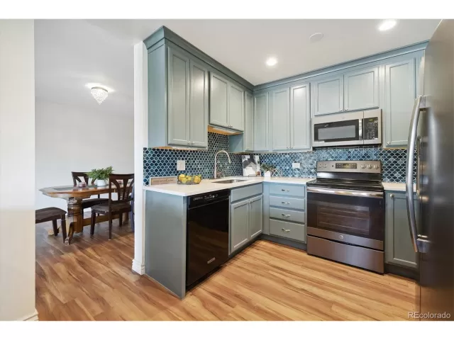 MLS: 4890158 Condo For Sale