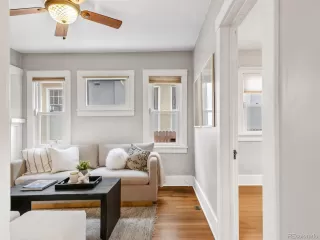 Photo #6: 4891911 Listing