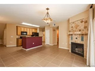 Photo #5: 4892910 Listing