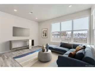 Photo #3: 4895135 Listing