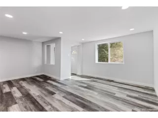 Photo #3: 4895570 Listing