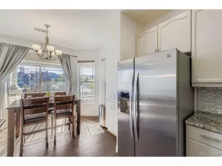 Photo #6: 4895938 Listing 