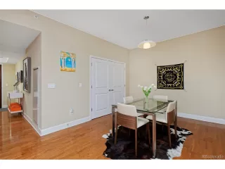 Photo #6: 4897450 Listing