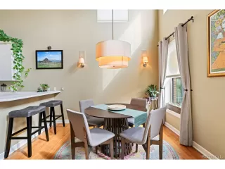 Photo #4: 4900533 Listing