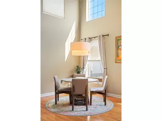 Photo #6: 4900533 Listing