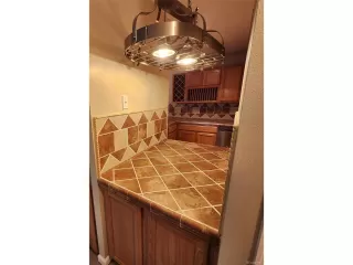 Photo #4: 4900556 Listing 