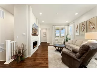 Photo #3: 4900999 Listing