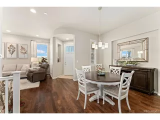 Photo #5: 4900999 Listing