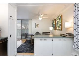 Photo #6: 4901335 Listing 