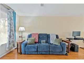 Photo #6: 4901452 Listing 