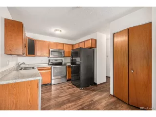 Photo #4: 4901477 Listing 