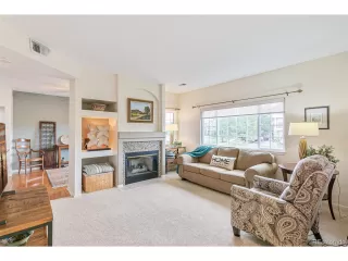 Photo #6: 4904321 Listing 