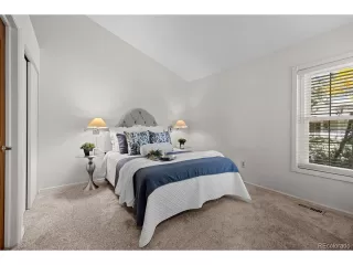 Photo #5: 4905238 Listing 