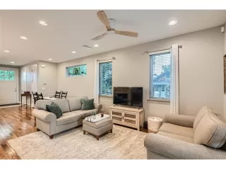 Photo #5: 4905382 Listing 