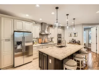 Photo #6: 4905382 Listing 