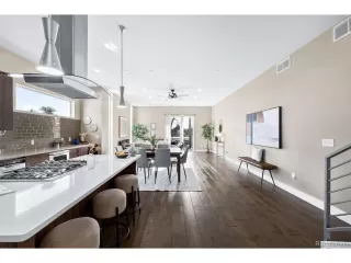 Photo #6: 4906464 Listing 