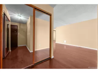 Photo #4: 4906704 Listing 