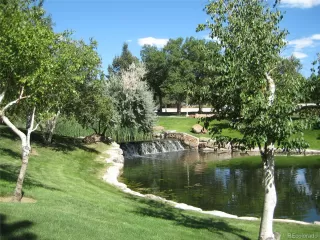 Photo #2: 4907824 Listing