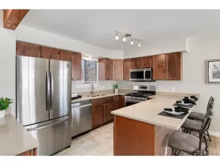 Photo #5: 4908014 Listing 