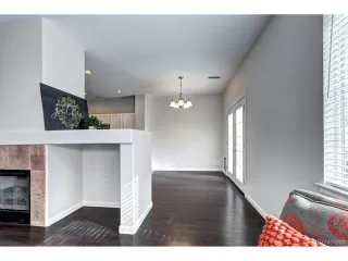 Photo #6: 4909110 Listing