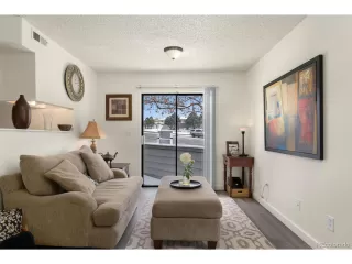 Photo #4: 4909434 Listing 