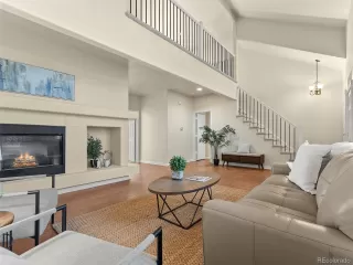 Photo #3: 4910287 Listing