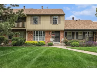 Photo #2: 4910593 Listing