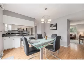 Photo #6: 4910593 Listing