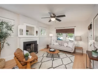 Photo #3: 4912799 Listing 